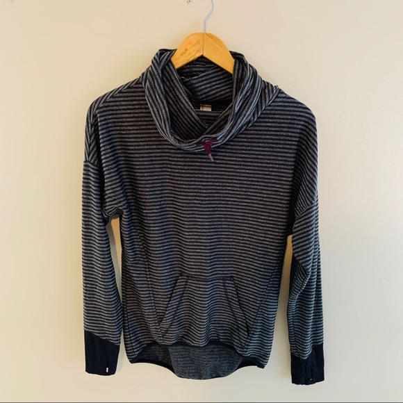 Mondetta Sweaters - 🍋 3/$20 Mondetta grey cowl neck striped sweater